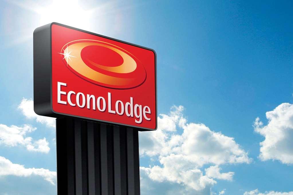 Econo Lodge พอร์เทจ ภายนอก รูปภาพ